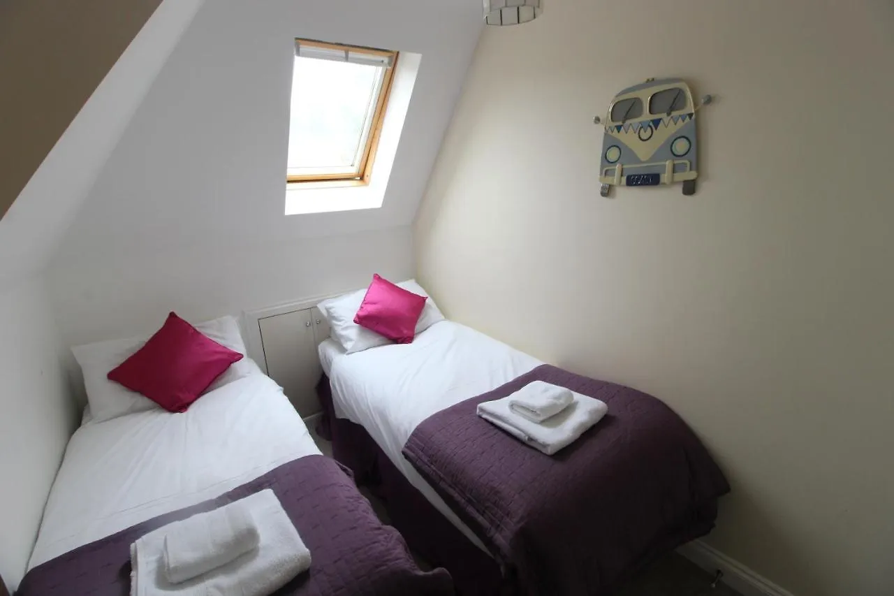 Holiday home Westcliff House - 4 Bedrooms Bournemouth